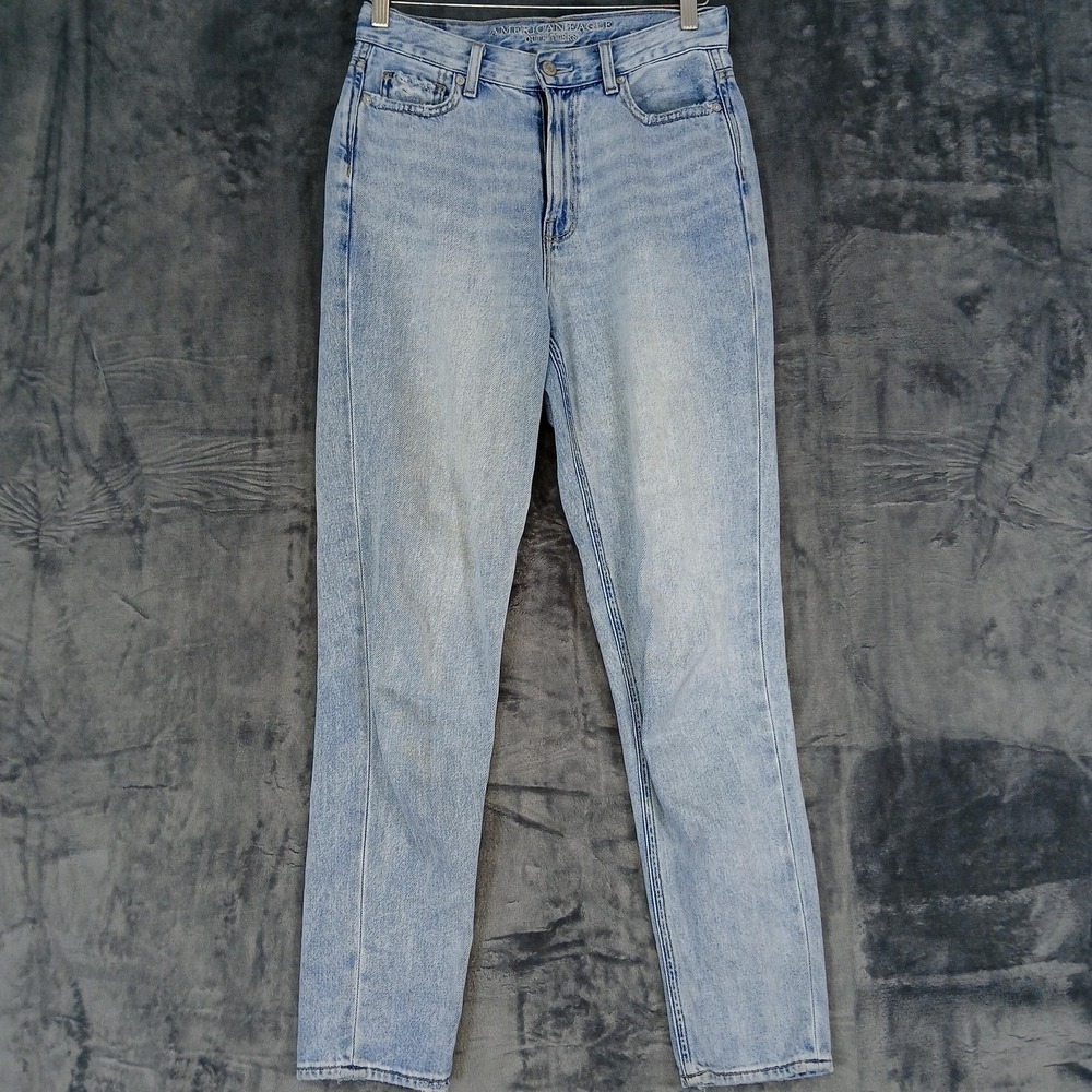 American‎ Eagle Outfitters Jeans Womens 4 Long Light Wash Mom Jean High Rise - Picture 2 of 11